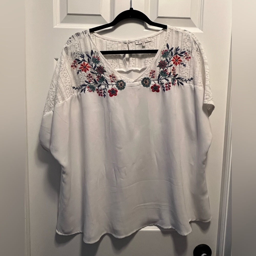 Women’s Blouse